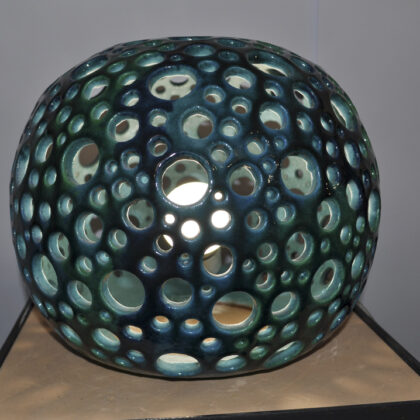 Lampada palla colore verde ramina forata in vari diametri cm 30 x 27